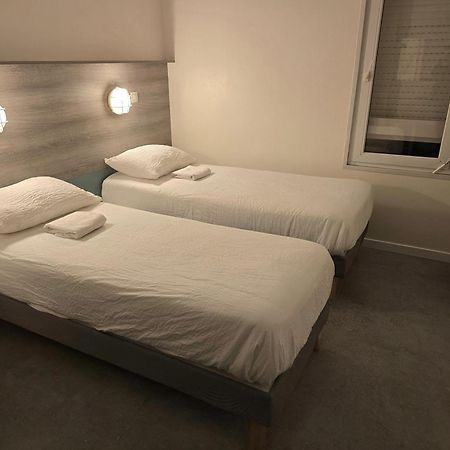 Brit Hotel Essentiel Poitiers Gare Du Futuroscope Jaunay-Clan Екстериор снимка