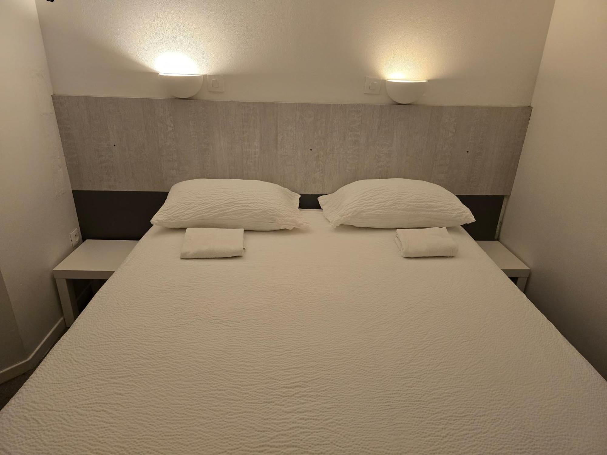 Brit Hotel Essentiel Poitiers Gare Du Futuroscope Jaunay-Clan Екстериор снимка