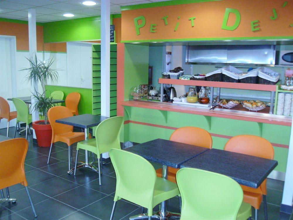 Brit Hotel Essentiel Poitiers Gare Du Futuroscope Jaunay-Clan Екстериор снимка